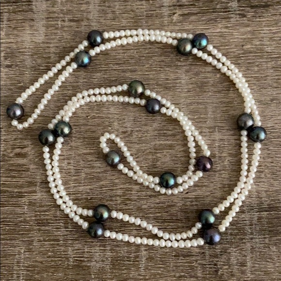 Real Pearl Necklace - White and Tahitian pearls - Picture 2 of 3